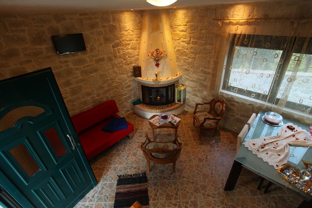 Villa Athina อาร์ยิรูโปลิส ห้อง รูปภาพ