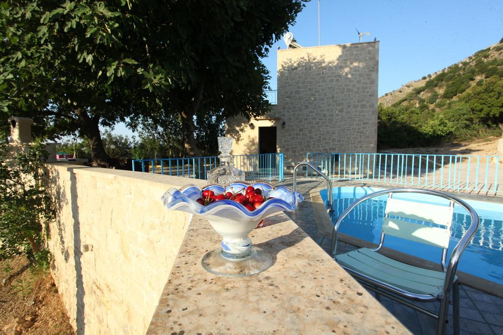 Villa Athina อาร์ยิรูโปลิส ห้อง รูปภาพ